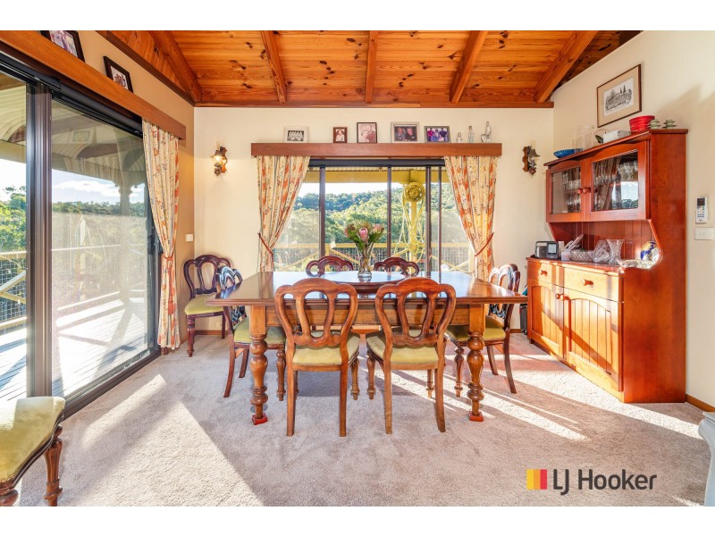 6 Barlings Drive, Tomakin NSW 2537