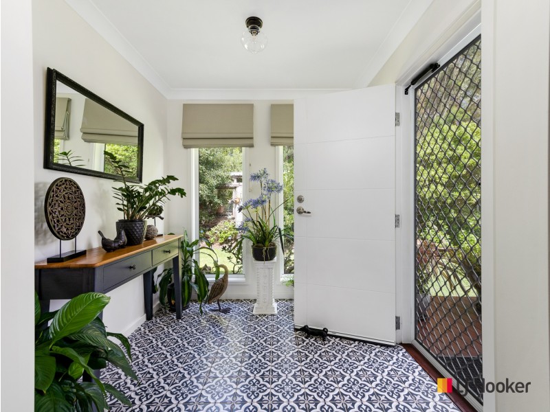 8 Tall Trees Place, Long Beach NSW 2536