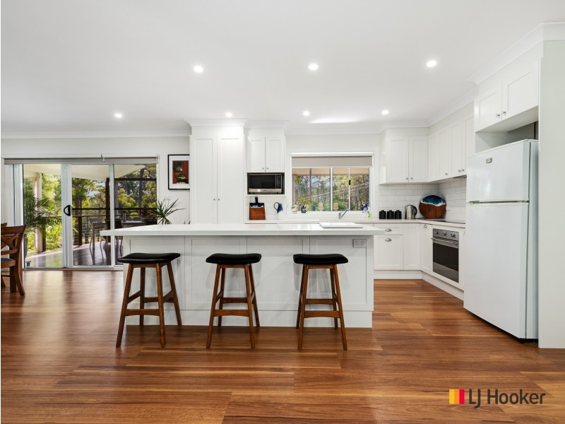 8 Tall Trees Place, Long Beach NSW 2536