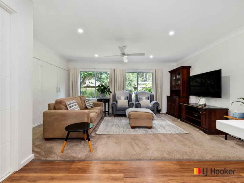8 Tall Trees Place, Long Beach NSW 2536