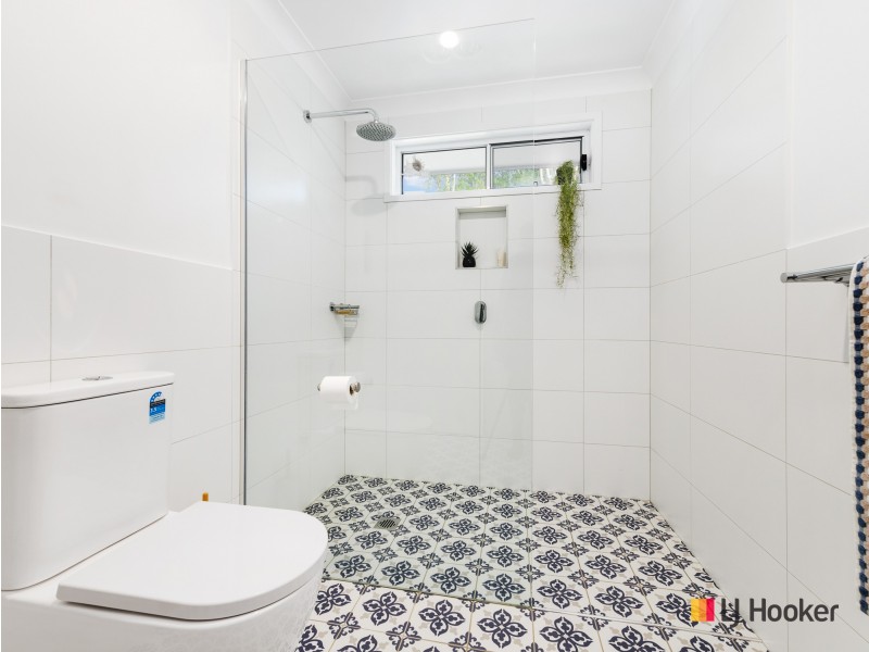 8 Tall Trees Place, Long Beach NSW 2536