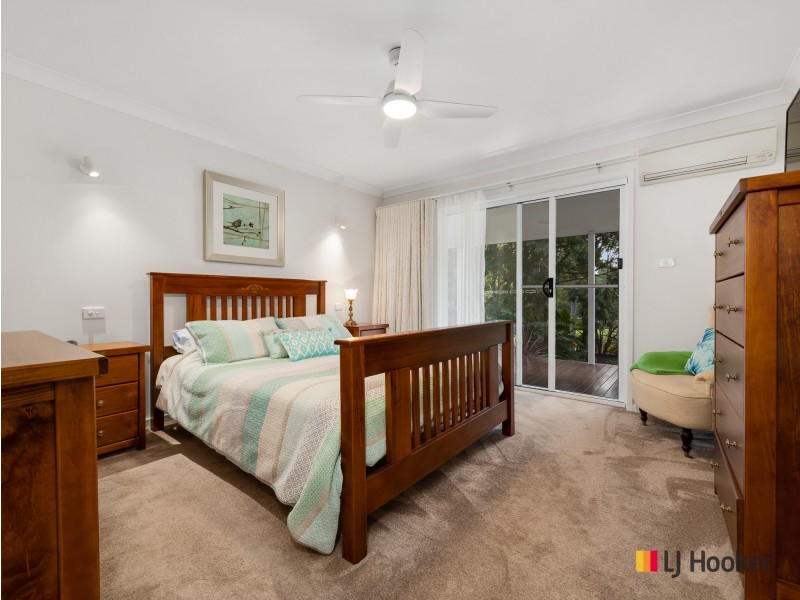 8 Tall Trees Place, Long Beach NSW 2536