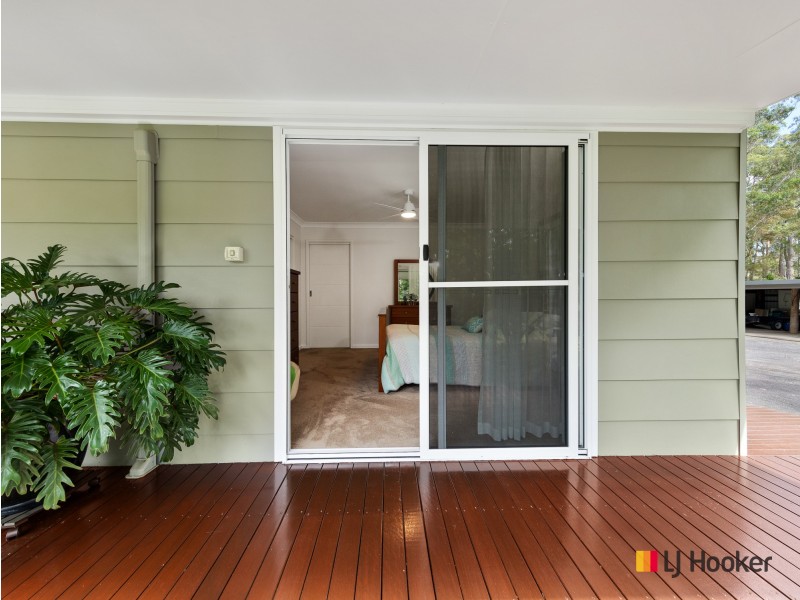 8 Tall Trees Place, Long Beach NSW 2536