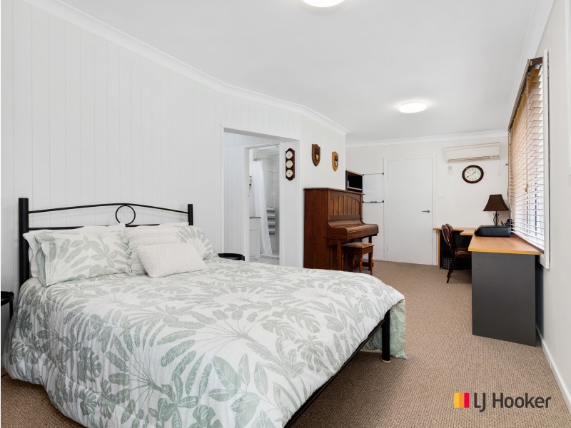 8 Tall Trees Place, Long Beach NSW 2536