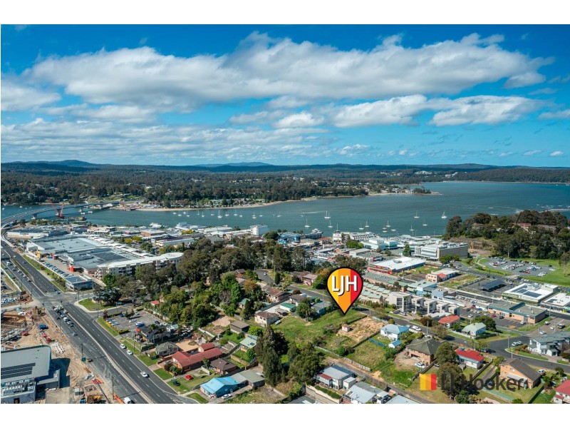 16 Bent Street, Batemans Bay NSW 2536