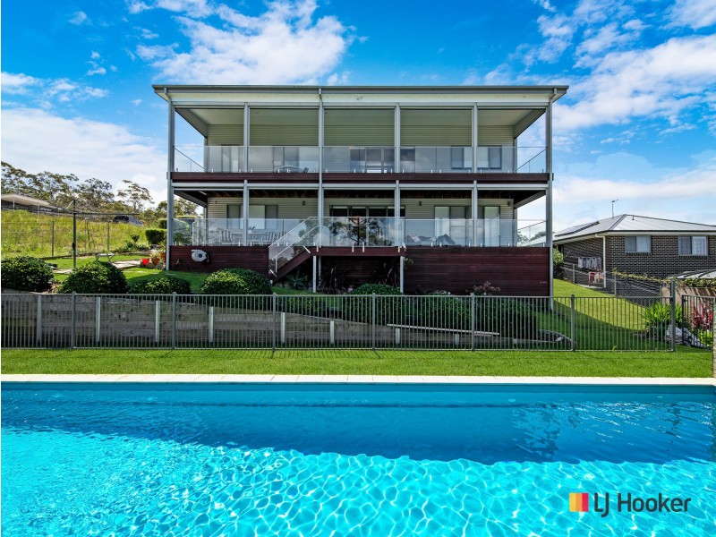 16 Bayridge Drive, North Batemans Bay NSW 2536