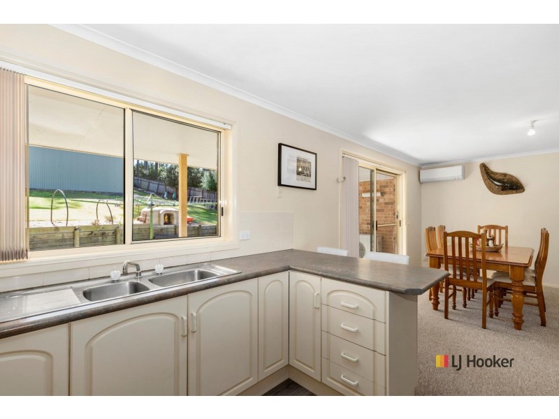 10 Jerupa Close, Surf Beach NSW 2536