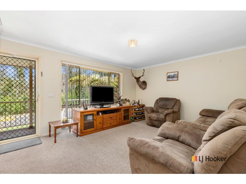 10 Jerupa Close, Surf Beach NSW 2536