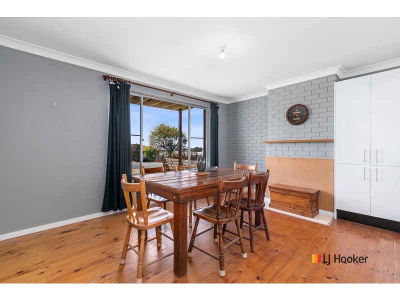 18 Calga Crescent, Catalina NSW 2536