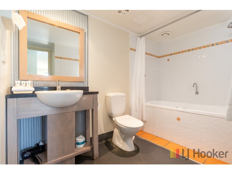 103/202-208 Beach Road, Batehaven NSW 2536