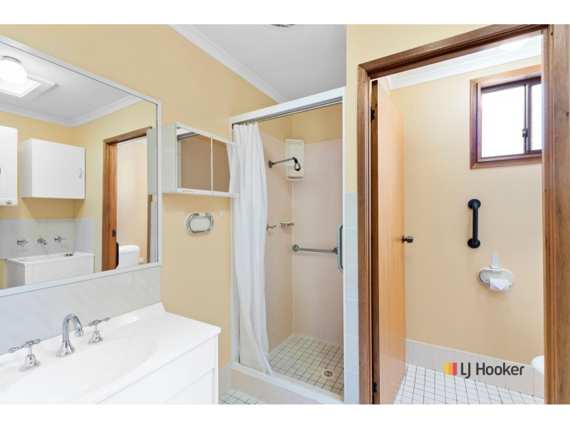 12/12 Old Princes Highway, Batemans Bay NSW 2536