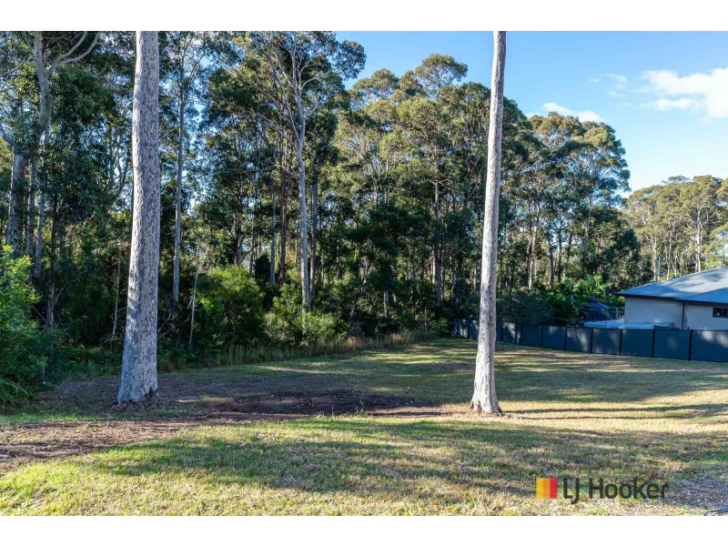 6 Honeyeater Place, Malua Bay NSW 2536