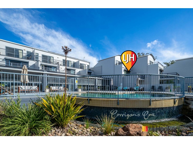 Unit 207/202-208 Beach Road, Batehaven NSW 2536