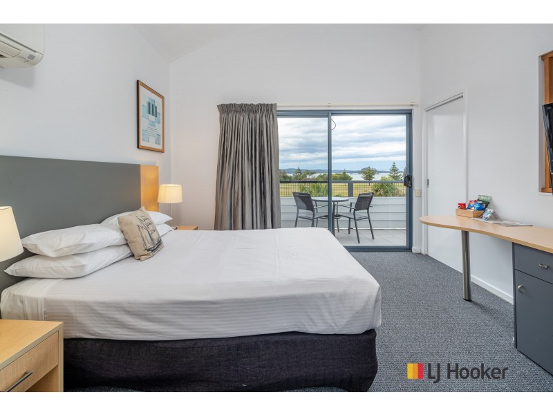 Unit 207A/202-208 Beach Road, Batehaven NSW 2536