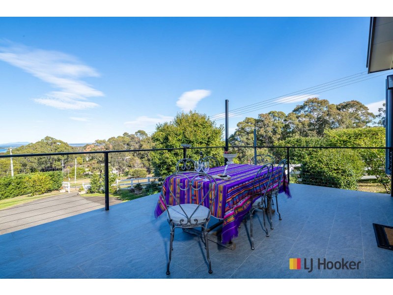 11 Barlings Drive, Tomakin NSW 2537