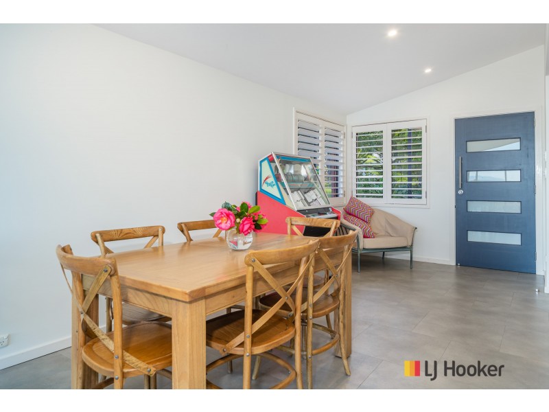 11 Barlings Drive, Tomakin NSW 2537