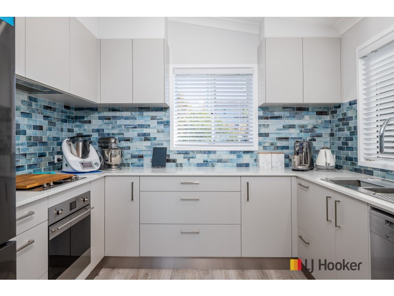 52 Iluka Avenue, Malua Bay NSW 2536