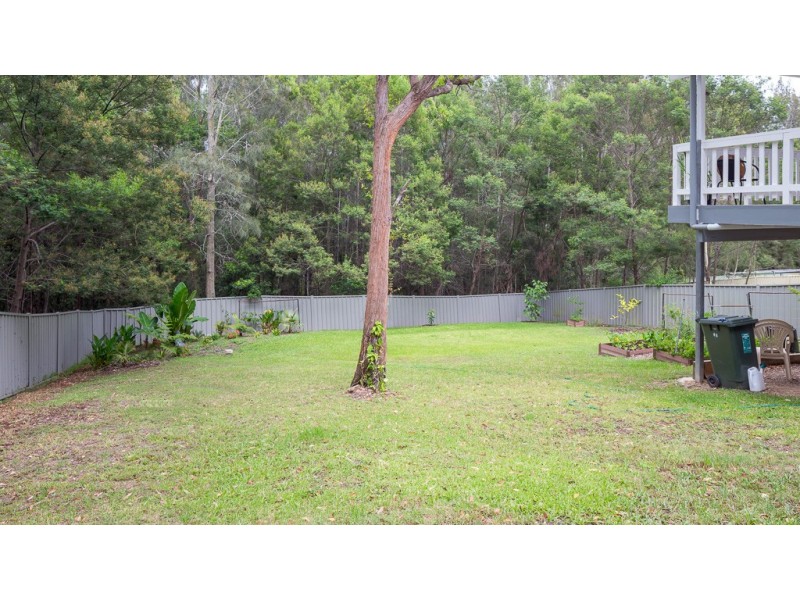 7C Palana Street, Surfside NSW 2536