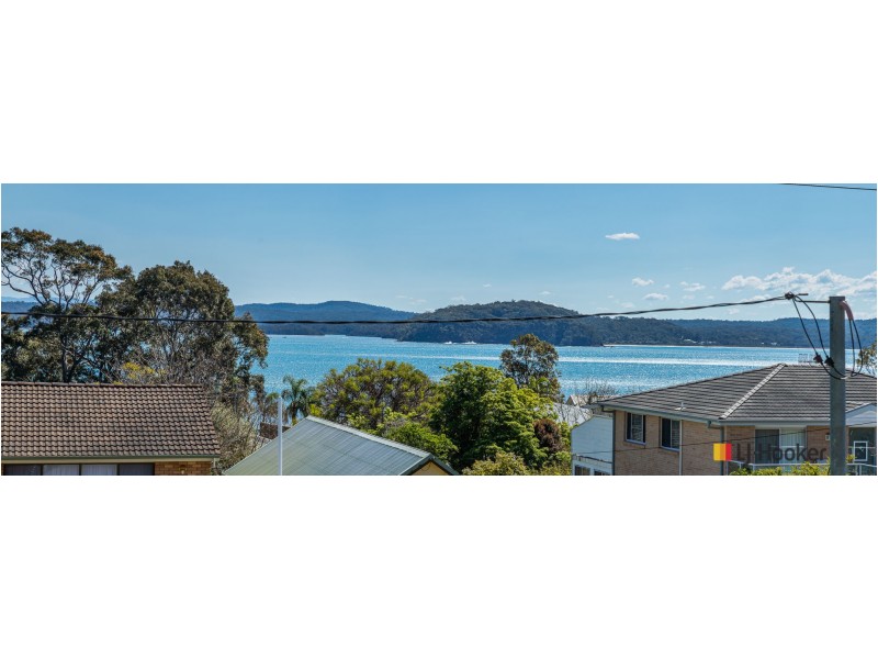 7 Lockyersleigh Avenue, Batehaven NSW 2536