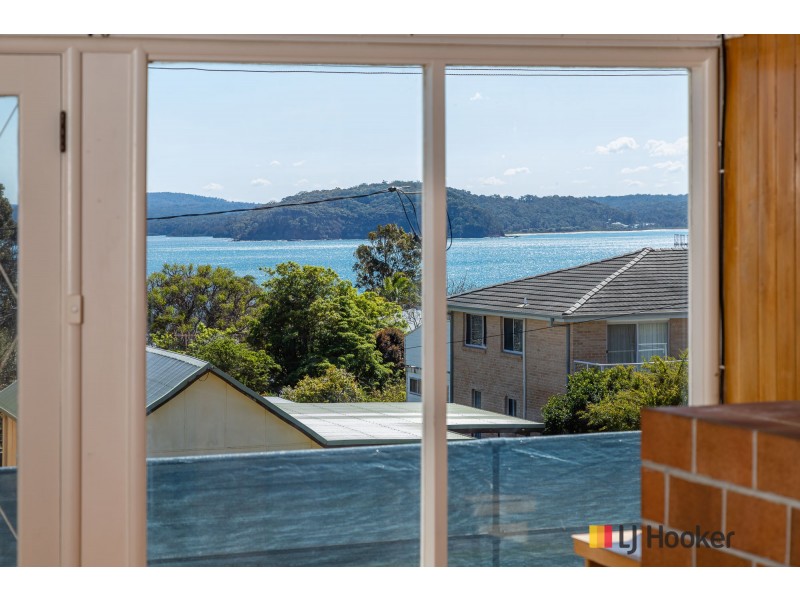 7 Lockyersleigh Avenue, Batehaven NSW 2536