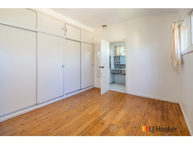 7 Lockyersleigh Avenue, Batehaven NSW 2536