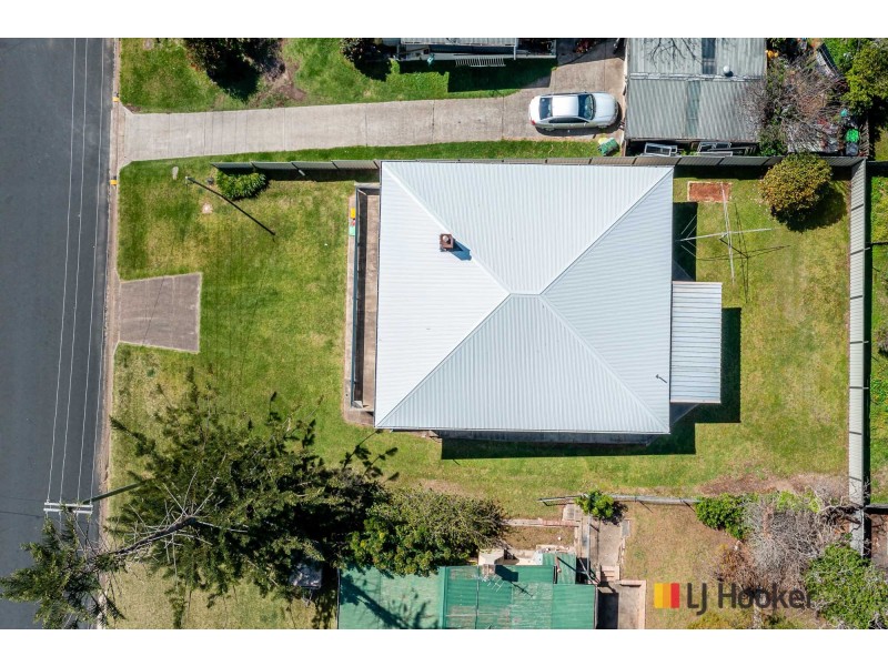 7 Lockyersleigh Avenue, Batehaven NSW 2536