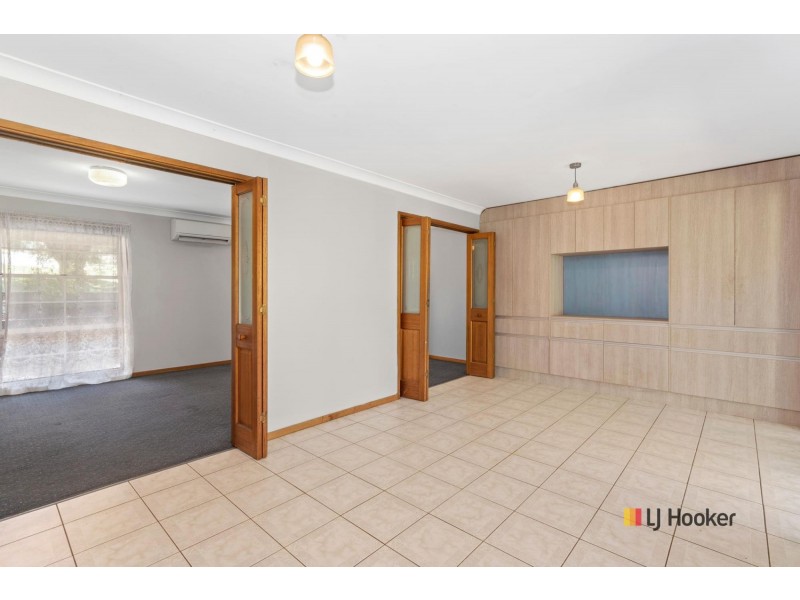 21 Thomas Mitchell Crescent, Sunshine Bay NSW 2536