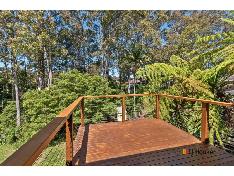 21 Thomas Mitchell Crescent, Sunshine Bay NSW 2536