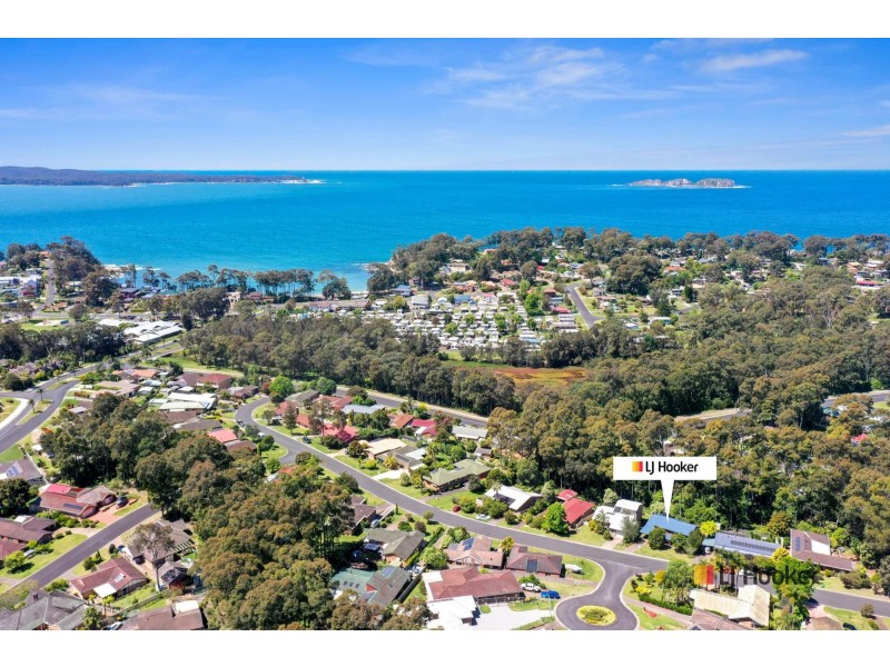 21 Thomas Mitchell Crescent, Sunshine Bay NSW 2536