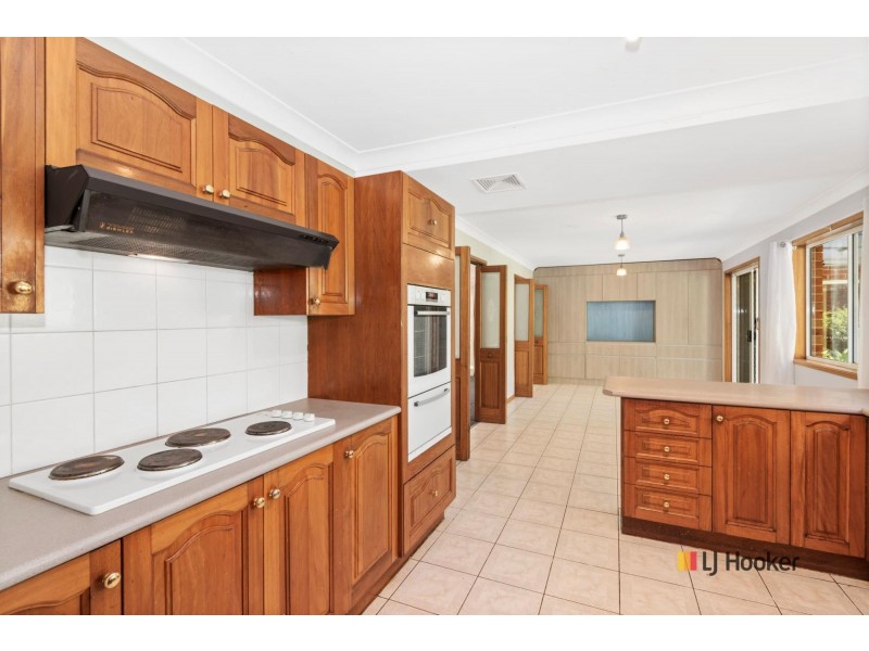 21 Thomas Mitchell Crescent, Sunshine Bay NSW 2536