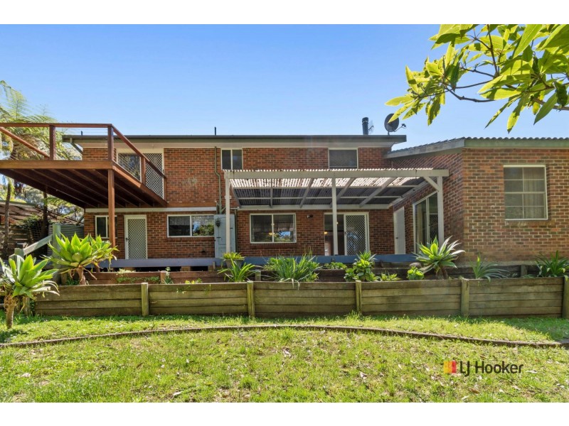 21 Thomas Mitchell Crescent, Sunshine Bay NSW 2536