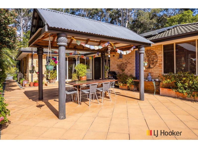 8 Barrakee Drive, Long Beach NSW 2536