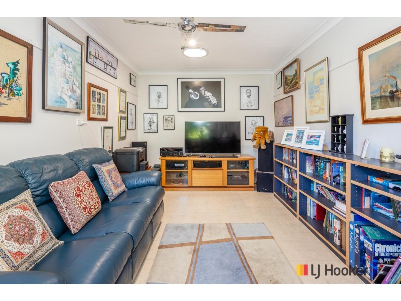 8 Barrakee Drive, Long Beach NSW 2536