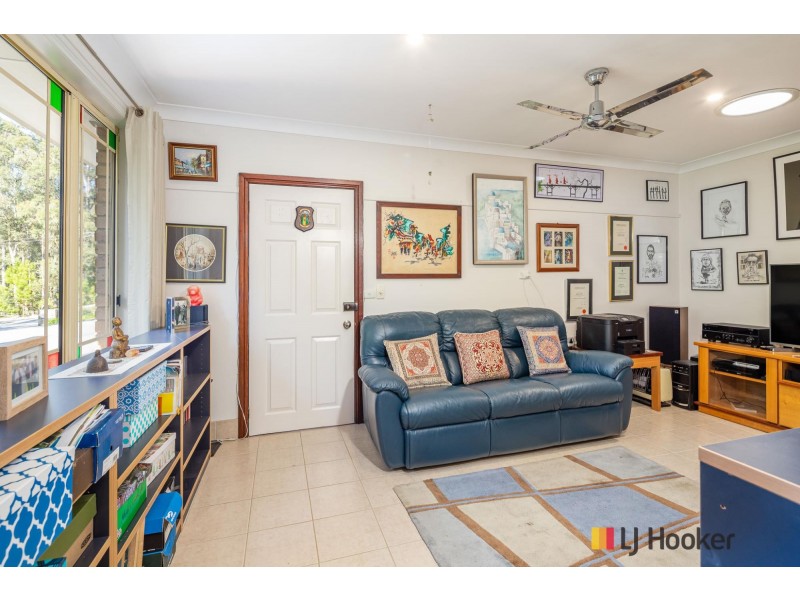 8 Barrakee Drive, Long Beach NSW 2536