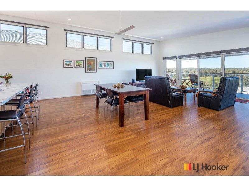 24 Mary Place, Long Beach NSW 2536