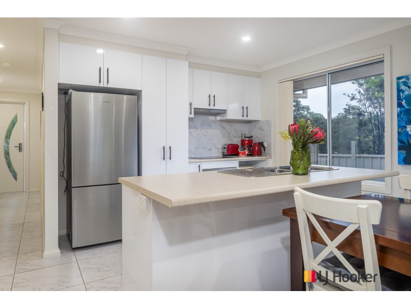 4 Litchfield Crescent, Long Beach NSW 2536