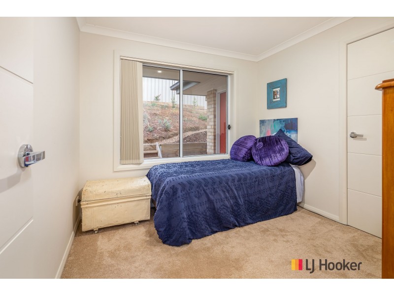 4 Litchfield Crescent, Long Beach NSW 2536