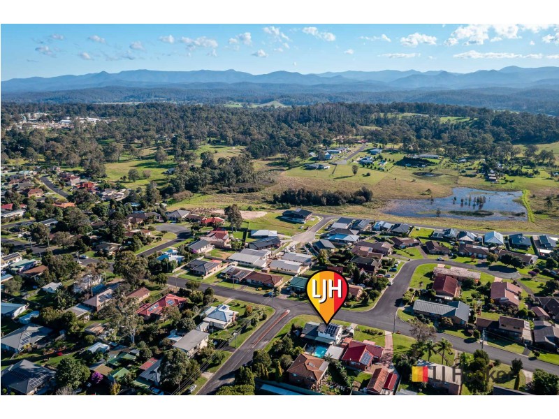 14 Hawdon Street, Moruya NSW 2537