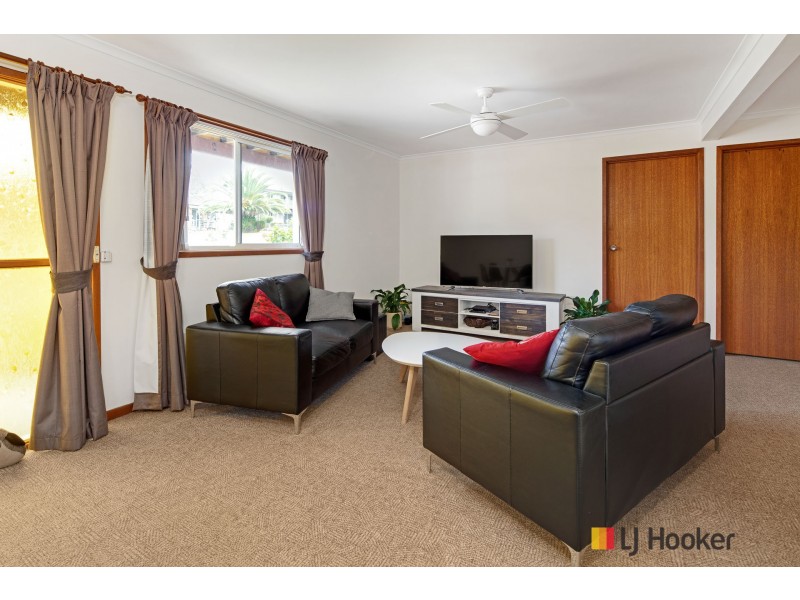 16 Pacific Road, Surf Beach NSW 2536