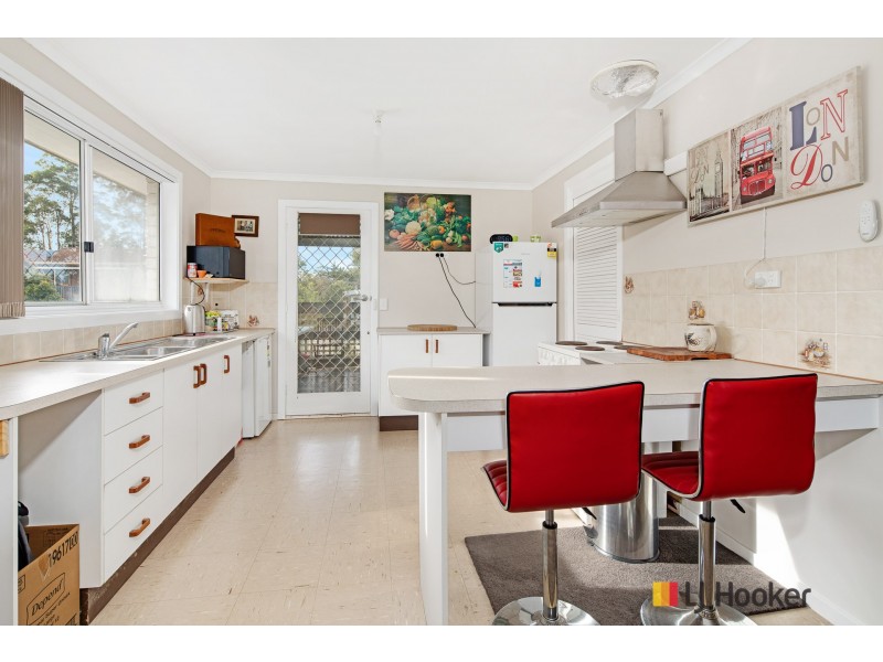 16 Pacific Road, Surf Beach NSW 2536