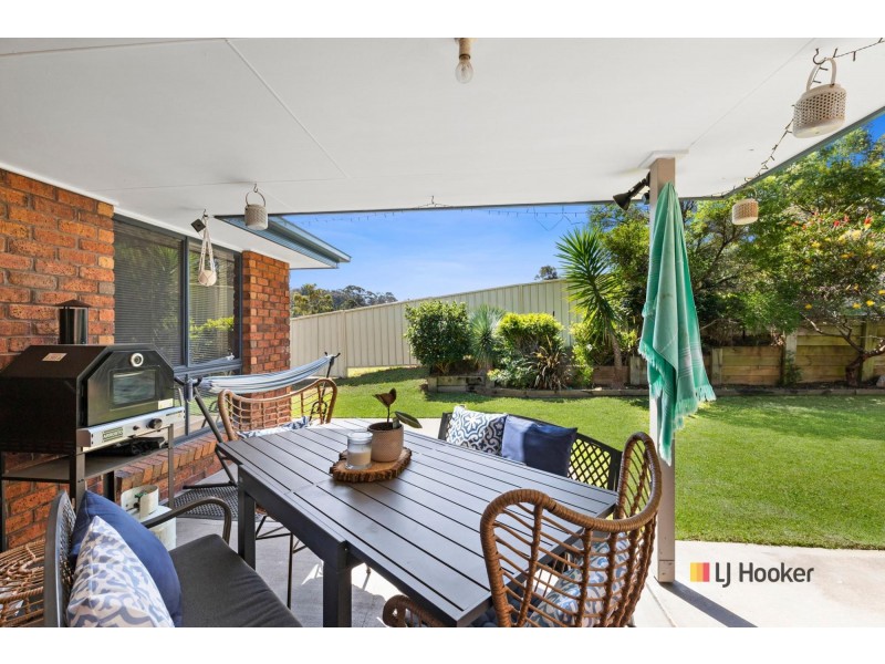 9 Canning Crescent, Sunshine Bay NSW 2536