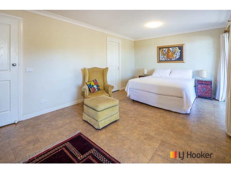 9 Henry Place, Long Beach NSW 2536