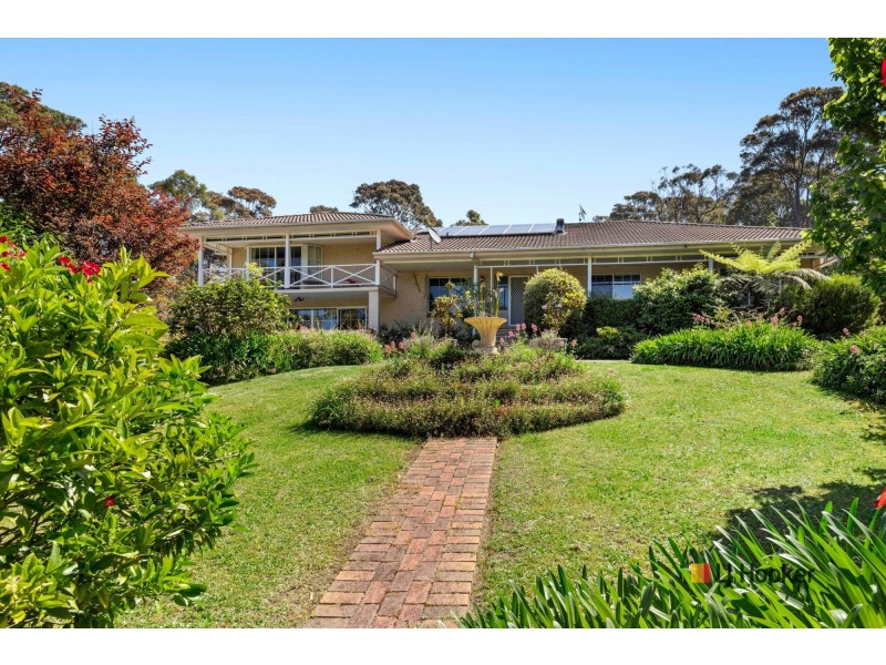 8 Nicholas Grove, Rosedale NSW 2536