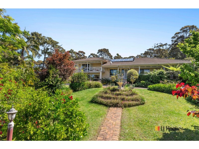 8 Nicholas Grove, Rosedale NSW 2536