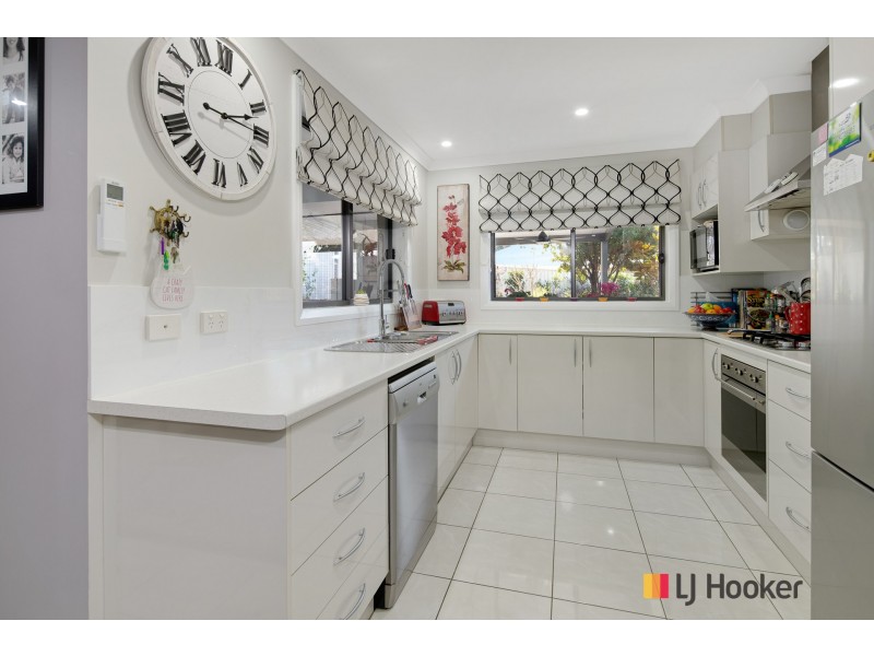17 Luks Way, Batehaven NSW 2536