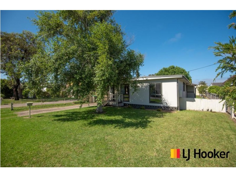 55 Golf Links drive, Batemans Bay NSW 2536