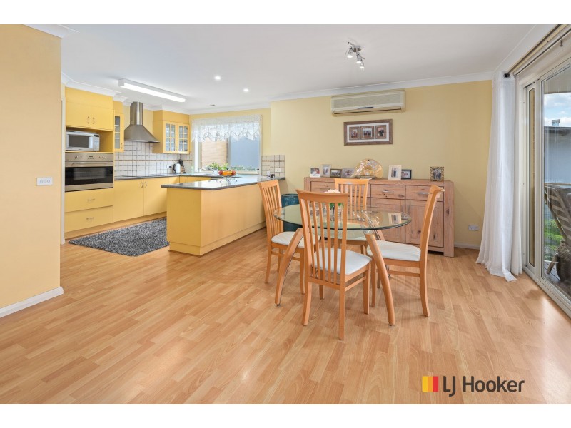 14 Mary Place, Long Beach NSW 2536