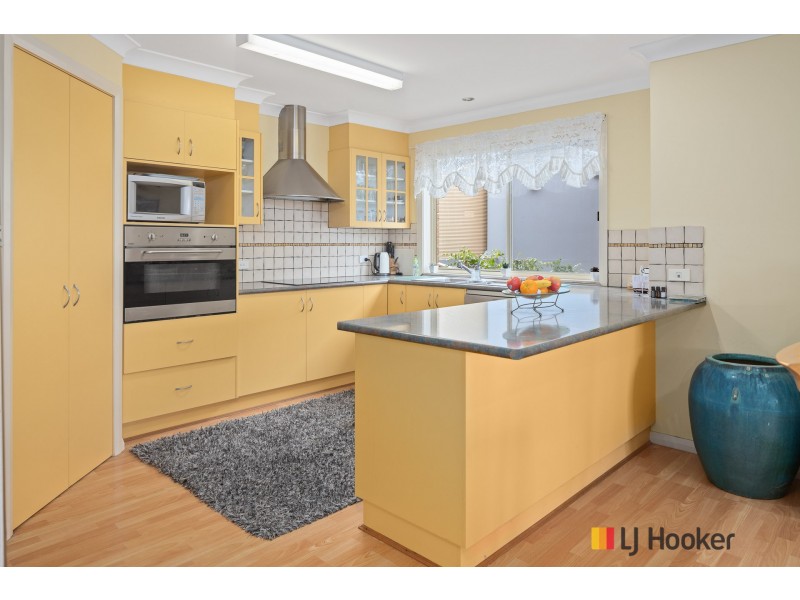 14 Mary Place, Long Beach NSW 2536