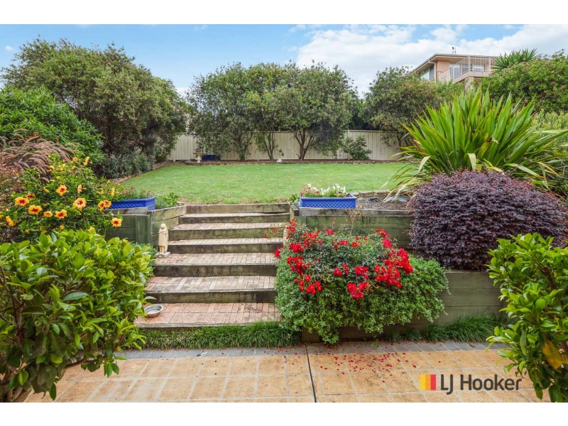 14 Mary Place, Long Beach NSW 2536