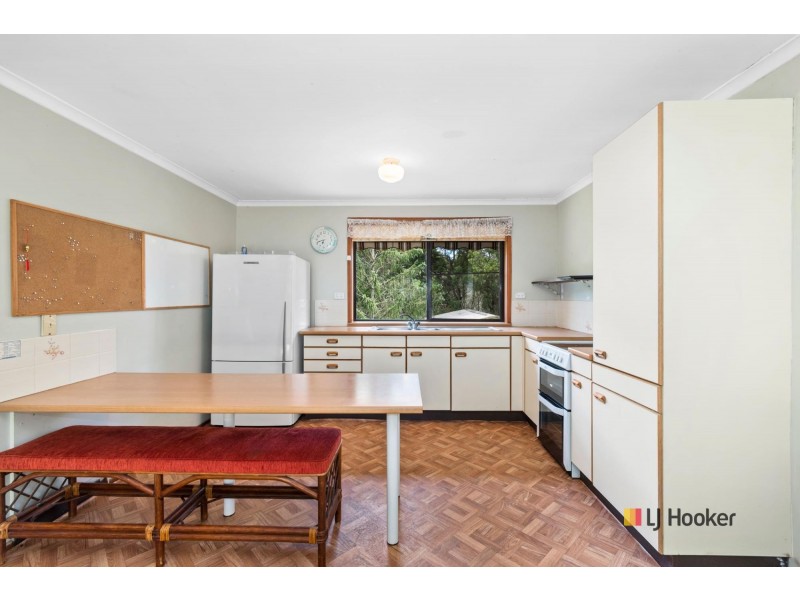 42 Albatross Road, Catalina NSW 2536